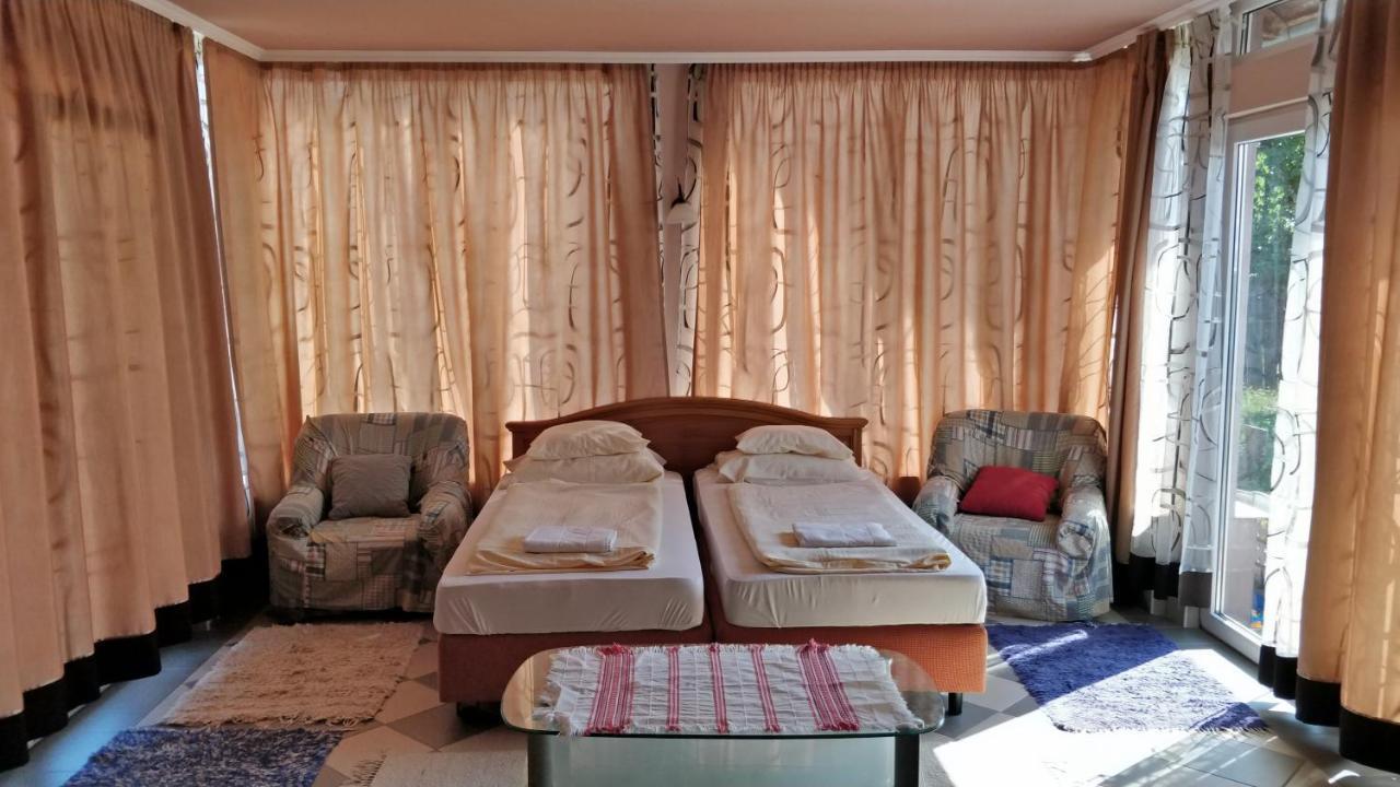 Novakporta Vendeghaz Apartment Lakhegy Exterior foto